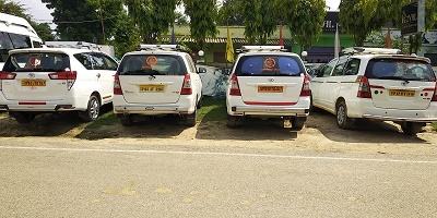 Tata Innova Car Services in Varanasi